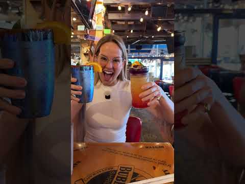 Short: First time trying Bubba Gump Shrimp