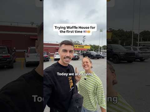 Short: Trying Waffle House for the First time 🧇🇺🇸