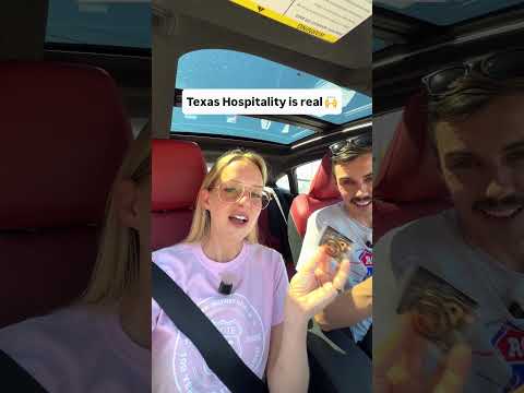 Short: Texas Hospitality is REAL! πΊπΈ